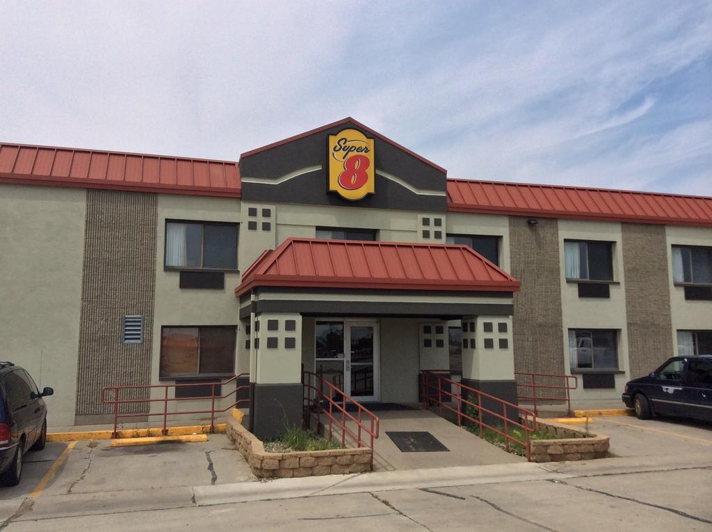 ซูเปอร์ 8 บาย วินด์แฮม มาร์แชลล์ทาวน์ Motel Marshalltown ภายนอก รูปภาพ